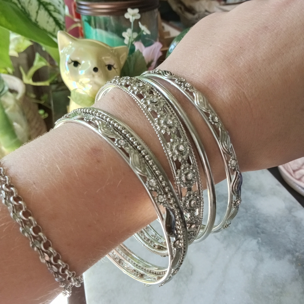 *SOLD*Shiny Polished Silver Bangle Bracelets - Picture 5 of 6